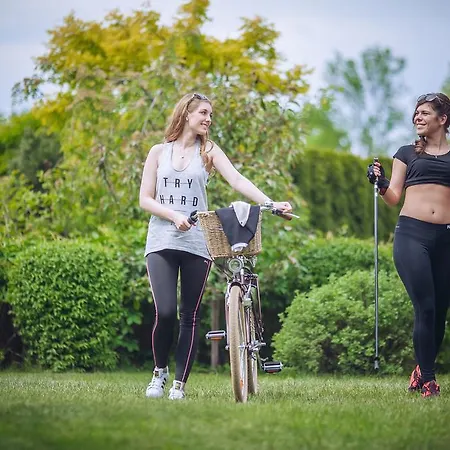 Hubertus & Restaurant & Horse Club