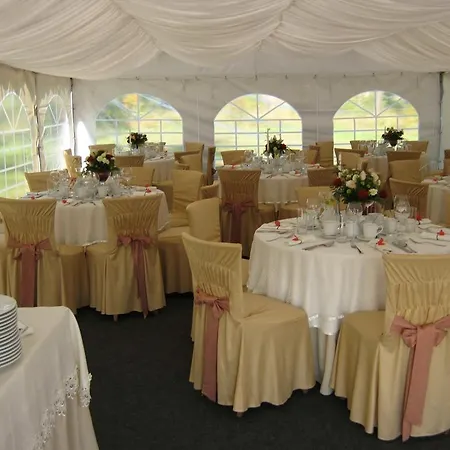 Hubertus & Restaurant & Horse Club