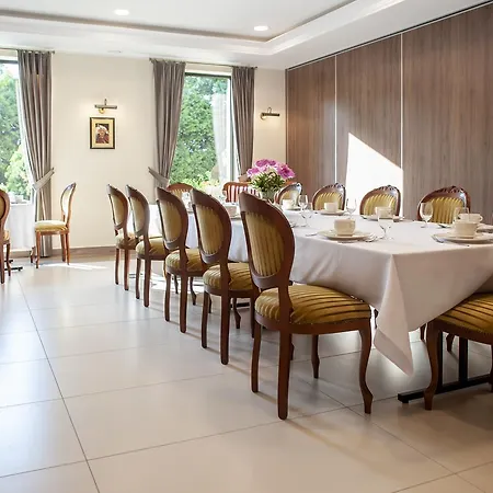 Hubertus & Restaurant & Horse Club ホリデーパーク