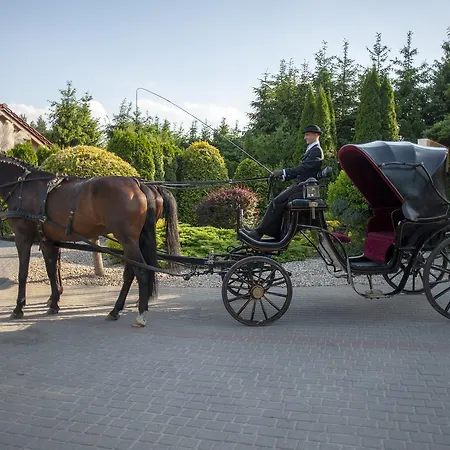 Hubertus & Restaurant & Horse Club