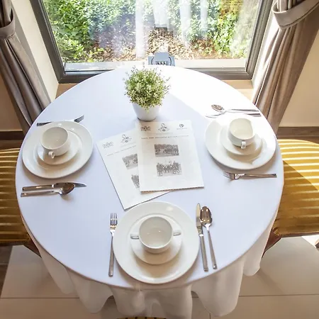 ホリデーパーク Hubertus & Restaurant & Horse Club Starogard Gdański