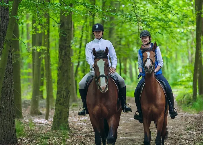 Hubertus & Restaurant & Horse Club