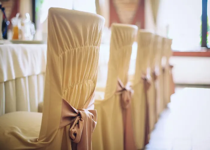 Hubertus & Restaurant & Horse Club Holiday park