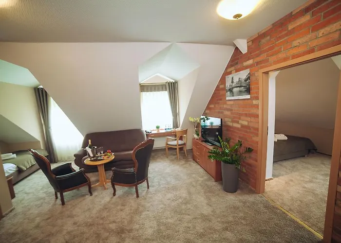 Hubertus & Restaurant & Horse Club 3* Starogard Gdanski