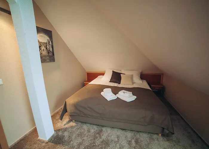 Hubertus & Restaurant & Horse Club Holiday park