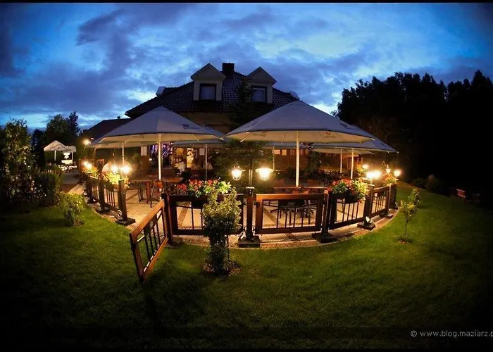 Hubertus & Restaurant & Horse Club Holiday park