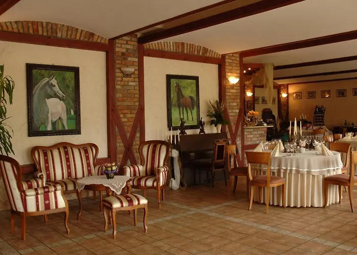 Hubertus & Restaurant & Horse Club 3* Starogard Gdanski