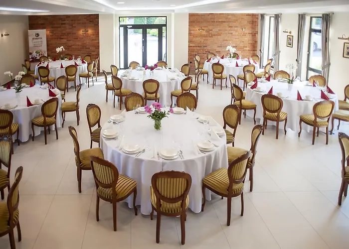 Hubertus & Restaurant & Horse Club 3* Starogard Gdanski