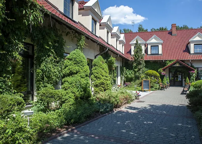 Hubertus & Restaurant & Horse Club Starogard Gdanski